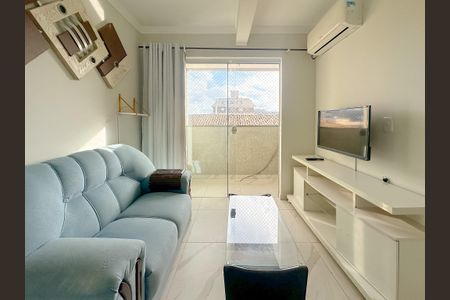 Sala de TV de apartamento para alugar com 2 quartos, 73m² em Ingleses do Rio Vermelho, Florianópolis