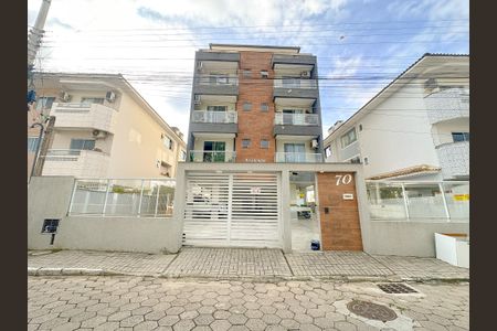 Apartamento para alugar com 73m², 2 quartos e 1 vagaFachada