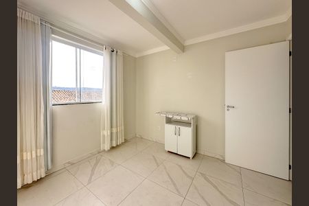 Apartamento para alugar com 73m², 2 quartos e 1 vagaQuarto 1