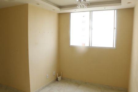 sala de apartamento para alugar com 2 quartos, 52m² em Jardim Jasmim, Nova Iguaçu