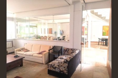 Casa à venda com 4 quartos, 658m² em Itacoatiara, Niterói