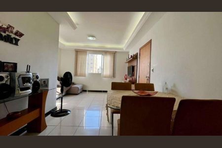 Apartamento à venda com 3 quartos, 80m² em Sagrada Família, Belo Horizonte