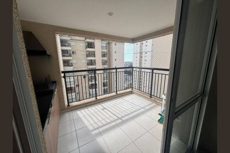 Apartamento à venda com 68m², 2 quartos e 1 vaga
