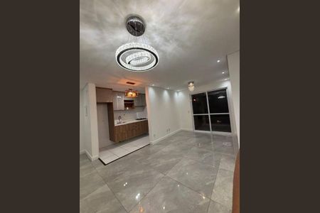 Apartamento à venda com 68m², 2 quartos e 1 vaga