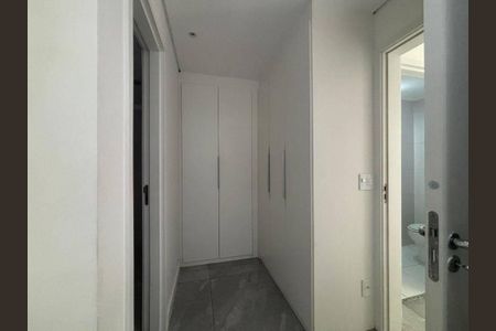 Apartamento à venda com 68m², 2 quartos e 1 vaga