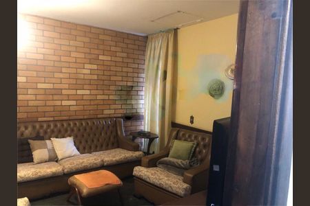 Casa à venda com 4 quartos, 175m² em Vila Albertina, São Paulo