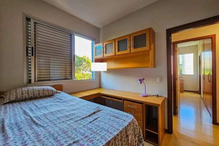 Apartamento para alugar com 82m², 2 quartos e 2 vagas