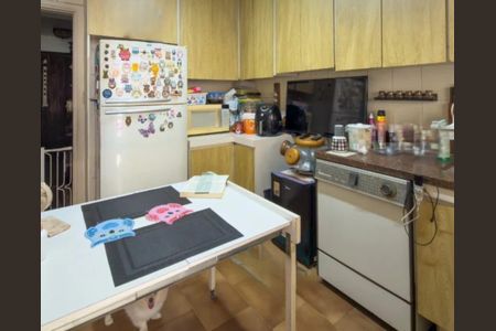 Casa à venda com 250m², 3 quartos e 3 vagas