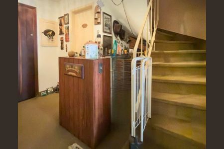 Casa à venda com 3 quartos, 250m² em Cidade Monções, São Paulo
