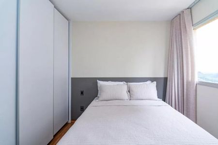 Apartamento à venda com 72m², 2 quartos e 2 vagas