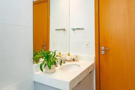 Apartamento à venda com 72m², 2 quartos e 2 vagas