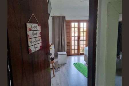 Casa à venda com 240m², 3 quartos e 7 vagas