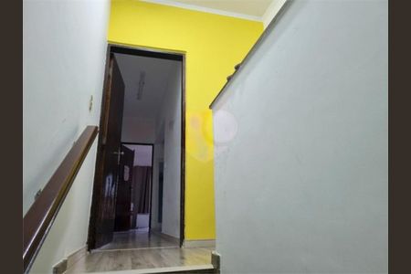 Casa à venda com 240m², 3 quartos e 7 vagas