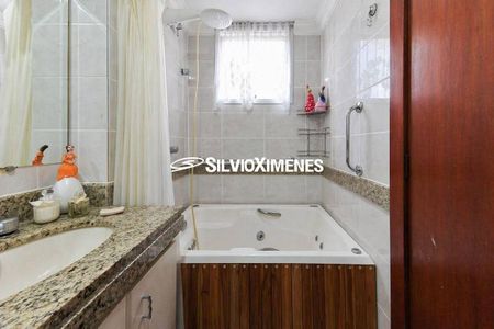 Apartamento à venda com 4 quartos, 150m² em Funcionários, Belo Horizonte