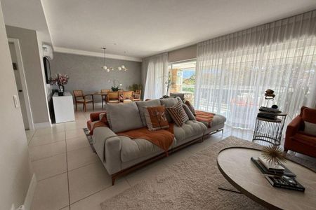 Apartamento para alugar com 5 quartos, 220m² em Barra da Tijuca, Rio de Janeiro