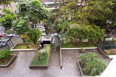 Apartamento à venda com 113m², 3 quartos e 1 vaga