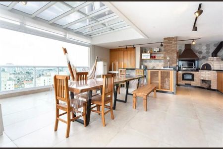 Apartamento à venda com 3 quartos, 256m² em Santana, São Paulo