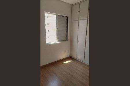 Apartamento à venda com 2 quartos, 53m² em Parque Maria Domitila, São Paulo