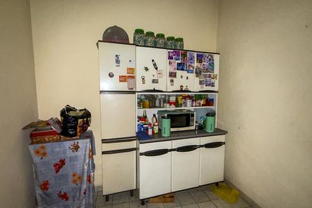 Casa à venda com 180m², 3 quartos e sem vaga Casa à venda com 180m², 3 quartos e sem vagaQuarto 2