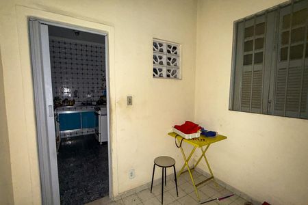 Casa à venda com 180m², 3 quartos e sem vaga Casa à venda com 180m², 3 quartos e sem vagaQuarto 2
