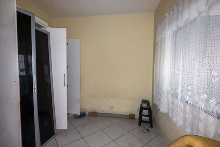 Casa à venda com 180m², 3 quartos e sem vaga Casa à venda com 180m², 3 quartos e sem vagaQuarto 1