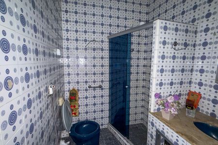 Casa à venda com 180m², 3 quartos e sem vaga Casa à venda com 180m², 3 quartos e sem vagaBanheiro