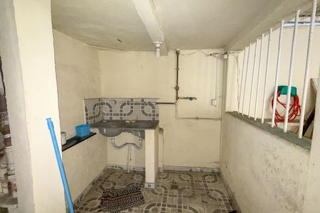 Casa à venda com 180m², 3 quartos e sem vaga Casa à venda com 180m², 3 quartos e sem vagaQuarto de Serviço