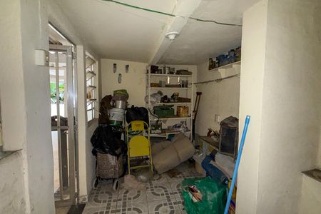 Casa à venda com 180m², 3 quartos e sem vaga Casa à venda com 180m², 3 quartos e sem vagaQuarto de Serviço