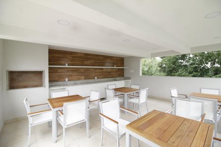 Apartamento à venda com 44m², 2 quartos e sem vagaÁrea comum - Churrasqueira