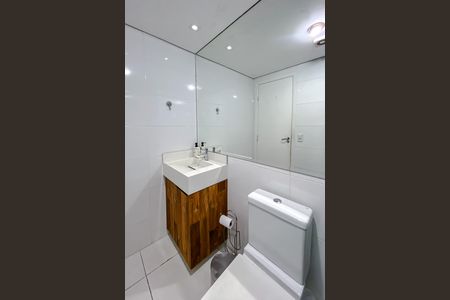Apartamento para alugar com 52m², 2 quartos e 1 vaga Apartamento para alugar com 52m², 2 quartos e 1 vagaBanheiro