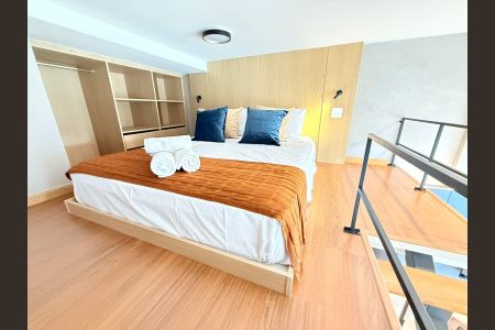 Studio à venda com 38m², 1 quarto e sem vaga Studio à venda com 38m², 1 quarto e sem vagaQuarto