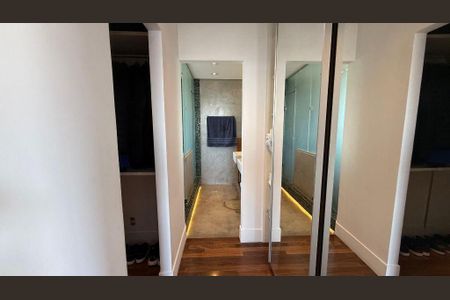 Apartamento à venda com 161m², 2 quartos e 3 vagas