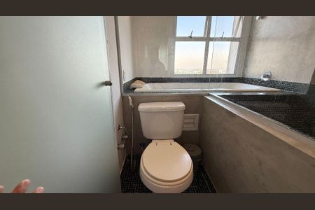 Apartamento à venda com 161m², 2 quartos e 3 vagas