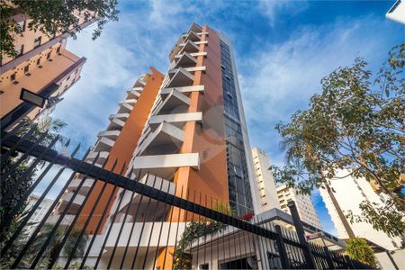 Apartamento à venda com 167m², 4 quartos e 2 vagas