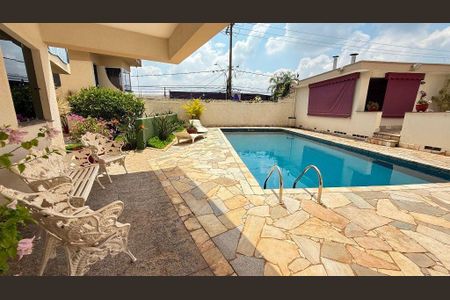 Apartamento à venda com 235m², 4 quartos e 3 vagas