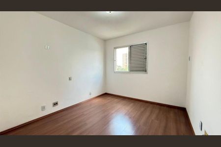 Apartamento à venda com 235m², 4 quartos e 3 vagas