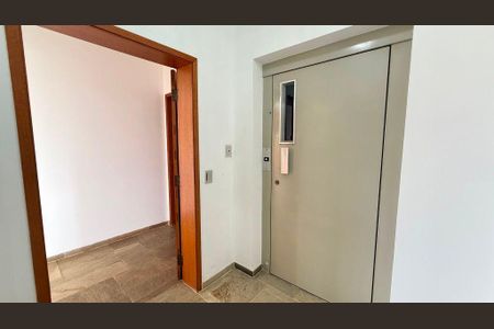 Apartamento à venda com 235m², 4 quartos e 3 vagas