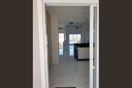 Casa à venda com 274m², 3 quartos e 4 vagas