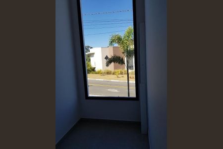 Casa à venda com 274m², 3 quartos e 4 vagas