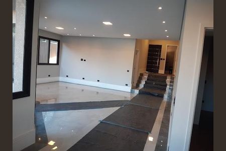 Casa à venda com 200m², 4 quartos e 4 vagas