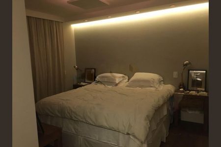 Apartamento à venda com 3 quartos, 209m² em Santo Amaro, São Paulo