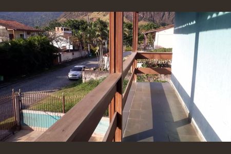 Casa à venda com 4 quartos, 140m² em Vargem Pequena, Rio de Janeiro