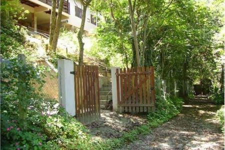 Casa à venda com 360m², 4 quartos e 4 vagas