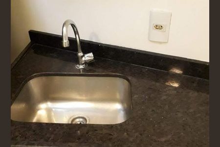 Apartamento à venda com 1 quarto, 165m² em Centro, Rio de Janeiro