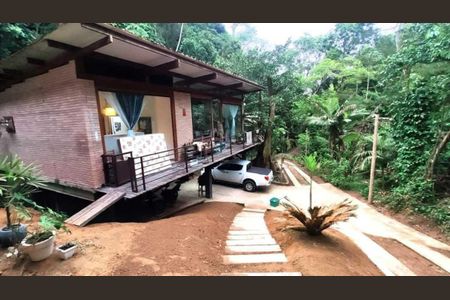 Casa à venda com 3 quartos, 250m² em Vargem Grande, Rio de Janeiro