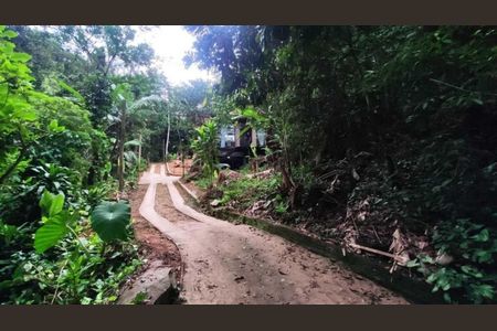 Casa à venda com 250m², 3 quartos e 3 vagas