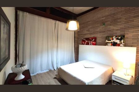 Casa à venda com 3 quartos, 250m² em Vargem Grande, Rio de Janeiro