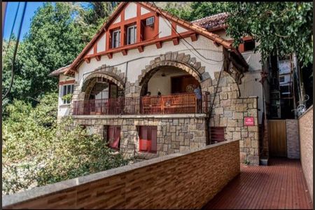 Casa à venda com 20 quartos, 450m² em Copacabana, Rio de Janeiro