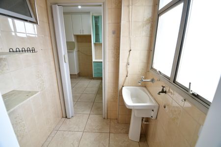 Apartamento à venda com 79m², 2 quartos e 1 vagaÁrea de Serviço