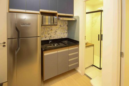 Cozinha de apartamento para alugar com 2 quartos, 25m² em Vila Ema, São Paulo